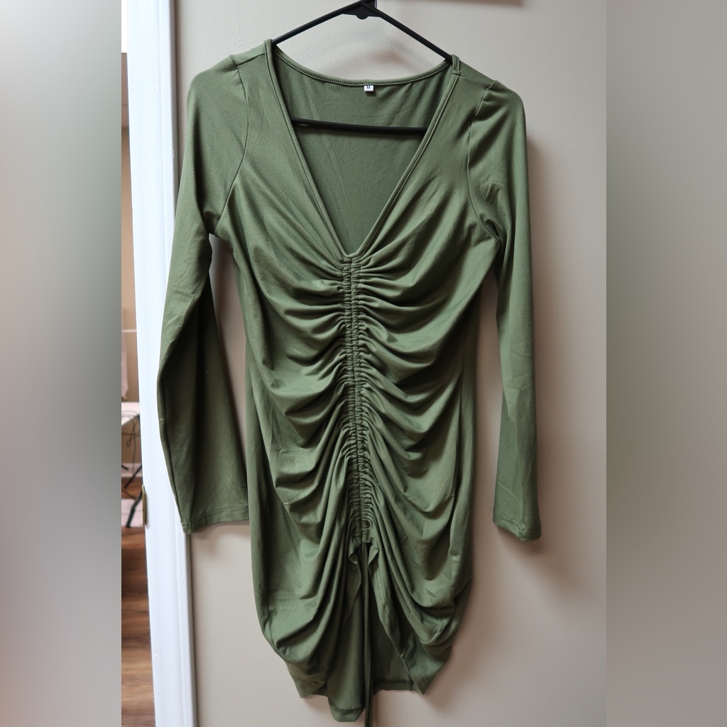 Medium Green Front Drawstring Dress